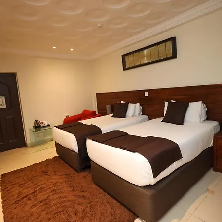 Airport West Hotel-3